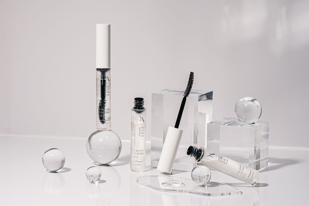 Eyelash Coating Gel: Style & Coat